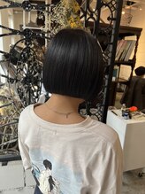 アオイ(AOI by A.Design)&nbsp;【AOI 都立大学】カジュアルモードな切りっぱなしボブ