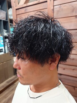 ラボーテイサミヘアーイースト(La.beaut'e ISAMI HAIR EAST) ダークアッシュカルマパーマベリーショート〈理容室〉東浦和