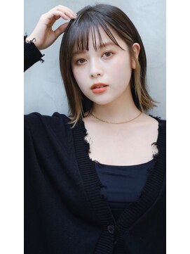 シルクレイ 新宿店(Silk-lei) ナチュラル外ハネひし形 切りっぱなしボブ 20代30代40代