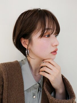 ネオリーブ アンド 渋谷店(Neolive &) 大人可愛い束感 耳掛けひし形小顔丸みショートボブ【近藤】横浜