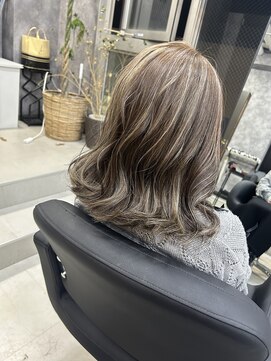 エフ 西大寺(ef) ハイライトカラー