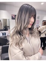 キング 枚方店(K!ng)&nbsp;縮毛矯正髪質改善ハイライトレイヤーカット枚方美容室エクステ