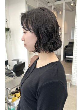 ソーンズ ヨイク(thorns YOIKU) ボブ×スパイラルパーマ