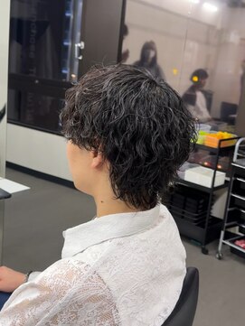 プルーブトウキョウ 渋谷(PROVE TOKYO) 爽やかビジネスツーブロック無造作ナチュラル波巻きウルフ