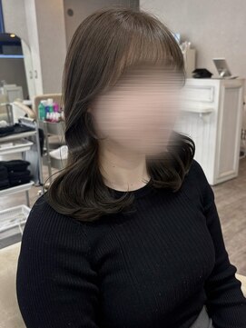 ソア 並木坂(Soa) 韓国ヘア/顔周りカット/レイヤーカット/前髪/ミディアム