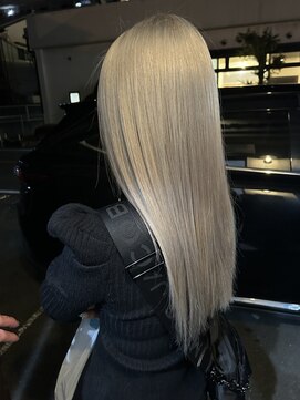 街の小さな美容室ビー(街の小さな美容室be.) 2025髪納め