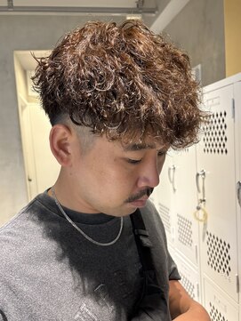 エリマ 調布(elima) 調布メンズパーマツイストスパイラルパーマ波巻きパーマツイスパ