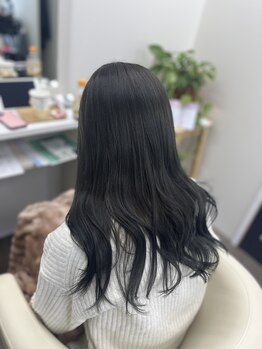 シャルムパリス(charme paris)の写真/マンツーマン施術だから安心して任せられる！カウンセリング上手なスタイリストがあなたをなりたい姿に☆