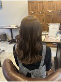ベージュ