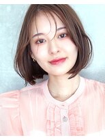 キングスベリー(Hair Relaxation King's Berry) フェミニンシアーボブ2.28似合わせカット