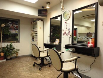 ビューティーサロン・ビビアン