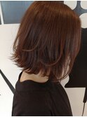 トップがぺたっとなる方にオススメ!肩上レイヤーボブ