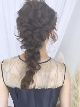 ジィルム 高崎西口店(XELM) 編み下ろしお呼ばれヘアアレンジ【高崎】