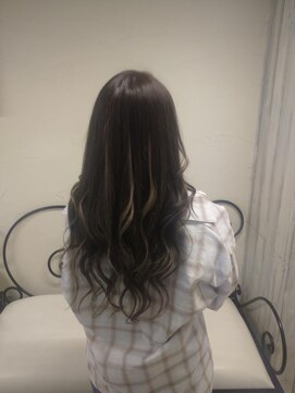 ニーナ ビューティーサロン(NINA Beauty Salon) ダークオリーブ～ピスタチオラテ#グラデーション