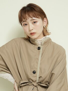 エンタク 新宿三丁目店(enntaku) ケアブリーチ/グラデーションカラー/ペールベージュ[新宿三丁目]