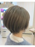 透明感ショートショートスタイル大人ショート美シルエット