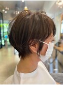 大人ショートスタイル/30代40代/ウォームベージュ/岩政