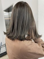 ウェイズトウキョウ 新宿店(Ways TOKYO)&nbsp;ハイライト　切りっぱなしボブ　レイヤーカット　オリーブカラー