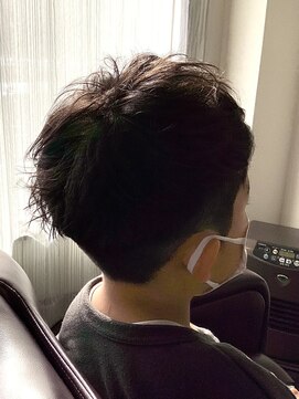 コア フィール ア デイ(COIFFURE A DAY) 【M3D見附今町】サラサラボブ　キッズカット