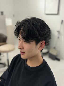 バース 梅田中崎町店(BIRTH) ニュアンスパーマセンターパートフェザーパーマワンカールパーマ