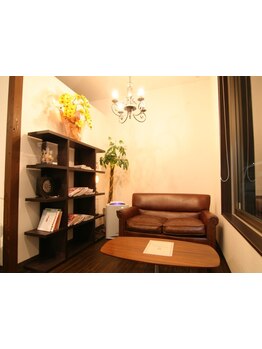 通い続けたい美容室をお探しの方へ。半個室のプライベートサロンでくつろぎの美容timeを◇