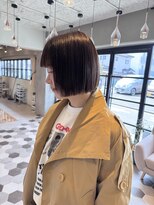 リベラル(liberal) 日常に馴染む 大人のミニマルボブ【30代/40代/50代】