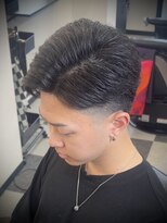 フィフス(Fifth) フェザーショート