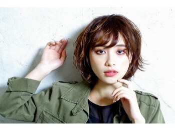 アメイジング(AmaZing)の写真/白髪染めは暗くなる！そんなイメージないですか！当店では白髪染めでも明るく工夫お手伝いさせて頂きます！