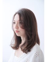 ソーホー ニューヨーク シズオカ(SOHO newyork SHIZUOKA) 斜めバングで大人綺麗なナチュラルロング