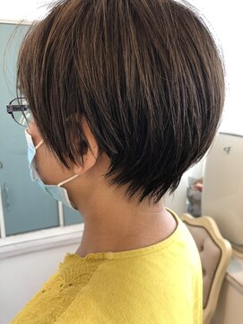 タイム(Time) マッシュショート×グレージュ