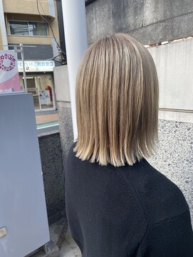 カラープロデュースバイアルバ(color produce byALBA) ハイトーン裾カラー