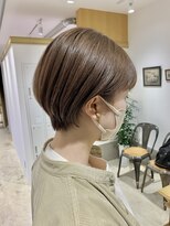ヴィスコ(visco)&nbsp;透明感たっぷり！耳かけショートボブ
