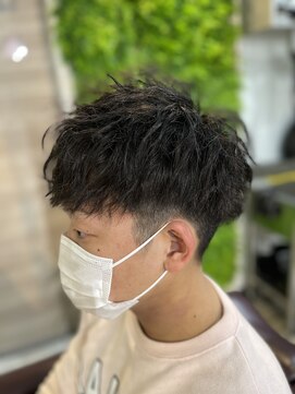 デルフィーノ ヘアーパフォーム(delfino hair perform) メンズツイストスパイラルパーマ