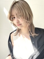 ココ 原宿(KOKO) ミルクティーベージュ/レイヤー/ウェーブミディアム/小顔