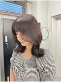 【グレージュ×韓国風レイヤースタイル】