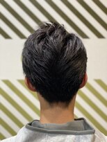 バーバーバー 千葉(BARBER-BAR) チラ見せの刈り上げが色っぽいスタイル