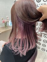 コワファースト長崎シャンプーボーイ 2nd(COIFF1RST 長崎 SHAMPOO BOY) インナーピンク