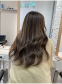マチルダボブ前髪ハイライトグレージュ