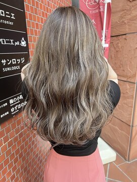 レブル(Re BuLL) ゆるふわロング×コントラストハイライト