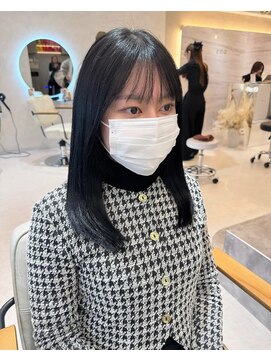ライフ 星田店(Lyfe) セミディロングレイヤーカットくびれヘア_ダークアッシュ_N