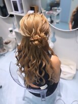 ワンス バイ エメ(ONCE by am'e)&nbsp;ハーフアップ