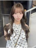韓国ヘア 艶感オリーブグレージュ 顔周りカット