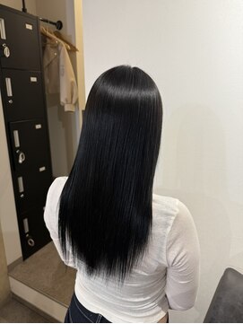 ブルーブラック