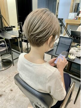 バッカ(BACCA) 白髪ぼかし×立体感カラー
