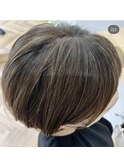 ショートボブ×ハイライト