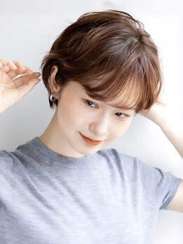 ルカ(LeK)の写真/ダメージレスで艶感のある仕上がりに。上品で大人な色味が人気。ワンランク上の白髪染めなら[LeK]にお任せ