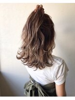 ディコ(Dico) Hona hair☆ハイライト×ピンクベージュ