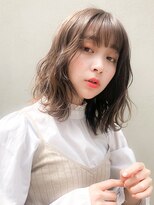 ルティア(Lutia) ミルクティーベージュ 大人かわいい