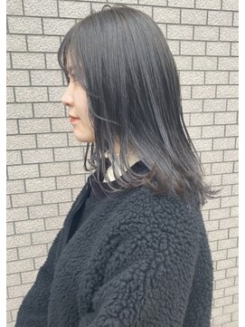 リア(Lia by KENJE) Lia 透明感カラーお任せください♪