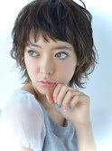 ウルフショート束感ヘア　/ ロミー本厚木